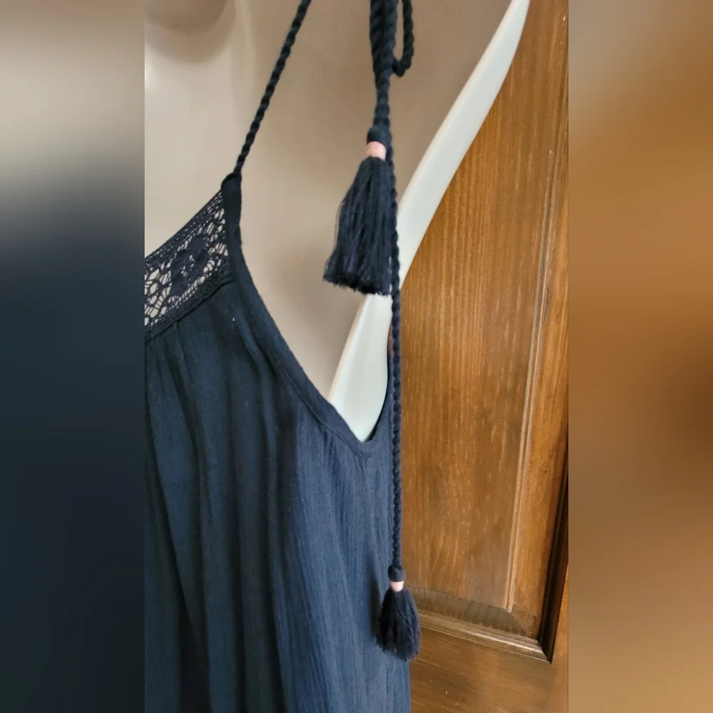 Abercrombie and Fitch Sz S Navy  Dress with Floral Embroidery - Picture 6 of 6